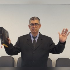 Presbítero Rozalino Alves